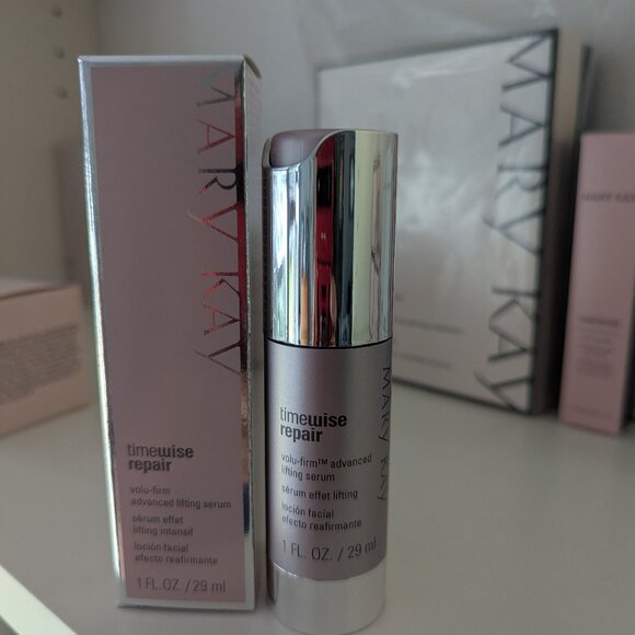 TimeWise Repair® Volu-Firm® Lifting Serum - Picture 1 of 3